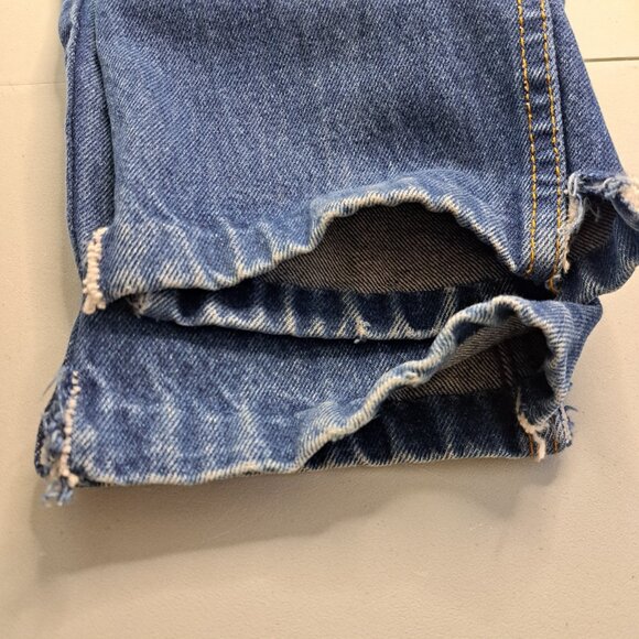 Levis White Patch Two Horse 80s Jeans Tab Tag Womens Sz 27x28 10 CUT HEM Vtg - Picture 7 of 8